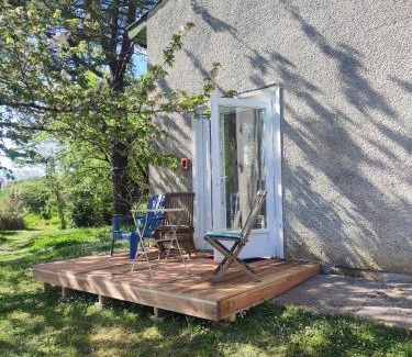 Saint-Hilaire-de-la-Noaille Bed & Breakfast | Le home atelier d'artiste