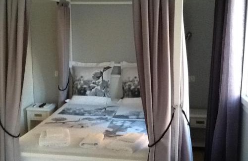 Montagnac-Montpezat Bed & Breakfast | Le Jasmin