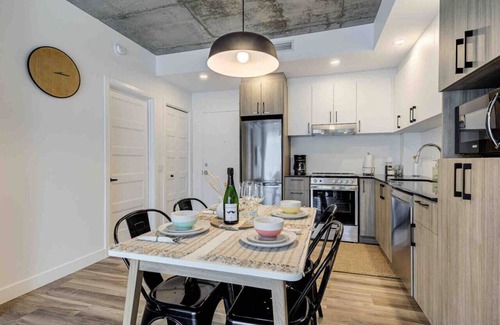 Saint-Roch Apartment | Le Jules-Rooftop Pool