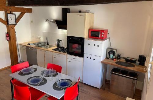 Tallard Apartment | Le Kassin