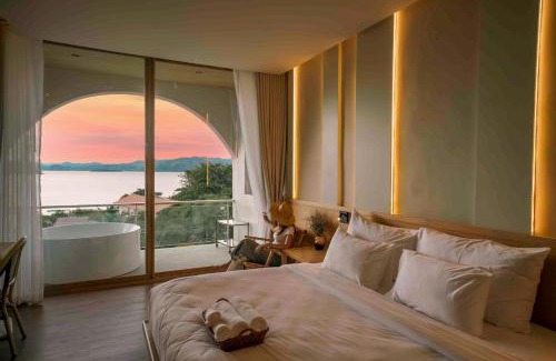 Nong Bon Resort | Le La Lake Resort and Spa