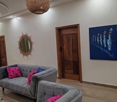 Lome Apartment | Le Leo Lodge