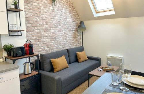 Dammartin-en-Goele Apartment | Le Loft proche aéroport CDG I Paris I Astérix