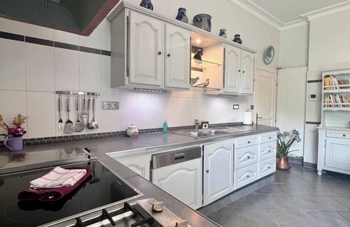 Allassac House | Le Logis de la Providence -12 pers -Bourg Allassac