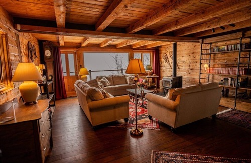 Sainte Rose du Nord Ski Chalet | Le Luxe du Fjord