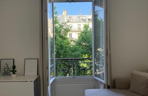 Porte-Saint-Martin Apartment | Le Magenta - Coeur de Paris - Canal Saint Martin - 3 Chambres 6 personnes