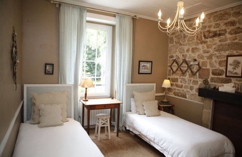 Mellionnec Bed & Breakfast | Le Manoir Du Poul Coeur de Bretagne B&B