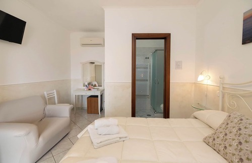 Furore House | Le Marelle