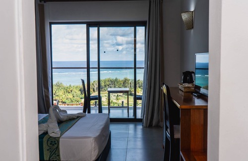 Coromandel Hotel | Le Marin Rodrigues Island