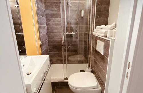 Aydat Hotel | Le Marius Hotel