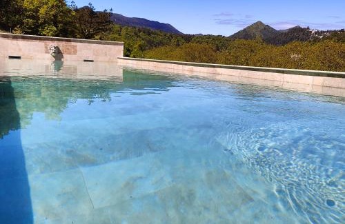 Les Pilles Bed & Breakfast | Le mas d'Antonine, Marie-Louise