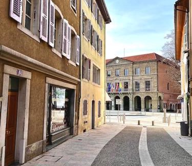 Thonon-les-Bains Apartment | Le Milaz - Appartement classé 3* proche du lac - 8 personnes