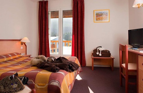 Esquieze-Sere Hotel | Le Montaigu