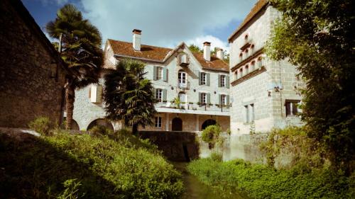 Montbarla House | LE MOULIN DE SALAZAR