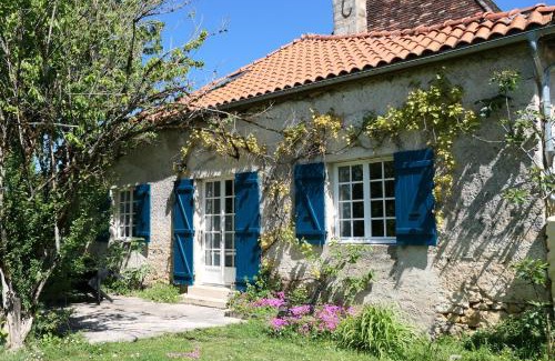Sorges-et-Ligueux-en-Perigord Bed & Breakfast | Le Moulin du Clapier Le Viennois