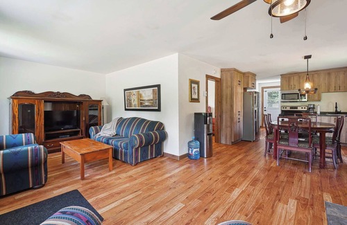 Saint-Michel-des-Saints Ski Chalet | Le Mystic | Lac Taureau