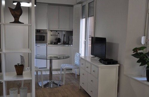 Reims City Centre Apartment | LE NID DES HALLES, in the heart of Boulingrin