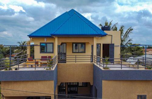 Lome Apartment | Le Nid des Lys