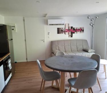 Montsoue Apartment | Le Nid paisible