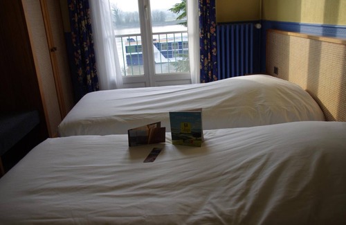 Rives-en-Seine Hotel | Le Normandie