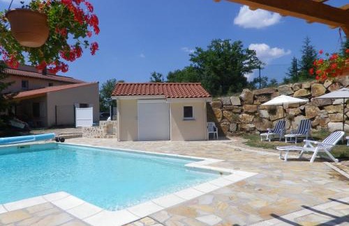 Vieille-Brioude Bed & Breakfast | Le Panorama - Chambres d'hôtes - Cuisine disponible