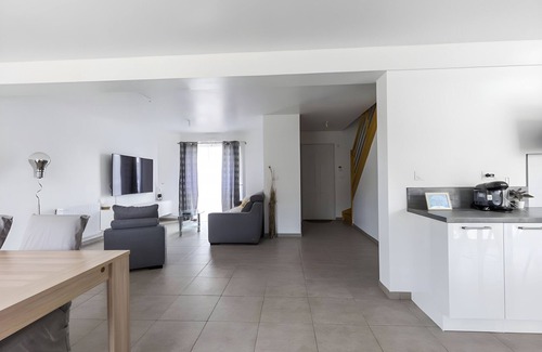 Pin - Vert Galant House | Le Panorama - Proche Circuit - 5p - Rêve au Mans