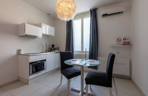 Victor Hugo - Saint-Augustin Apartment | Le Paradis Blanc