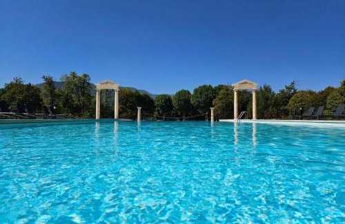 Montbrun-les-Bains Apartment | Le Parc château Gipieres