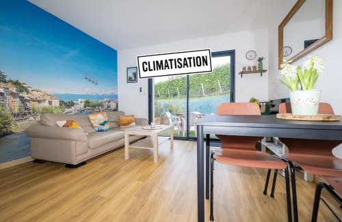Beaucroissant Apartment | Le Parmé' Nid - gîte 3 lits avec terrasse et Clim
