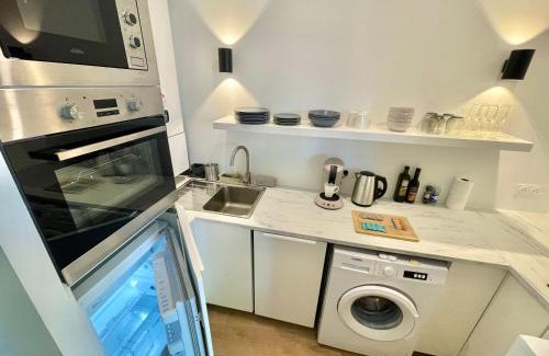 Guilhemery Apartment | " Le passage de la gloire " Centre ville - WiFi
