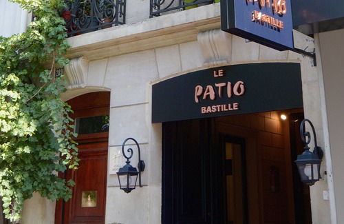 Quartier Sainte-Marguerite House | Le patio Bastille