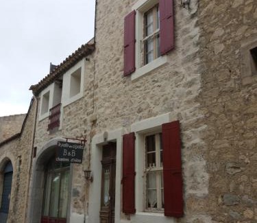 Roquefort-des-Corbieres Bed & Breakfast | Le Patio Des Cigales