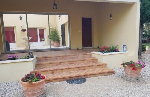Sarrians Apartment | LE PATIO