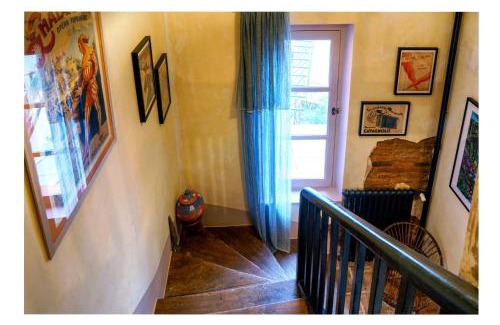 Rabastens Apartment | Le Petit Balcon Bleu