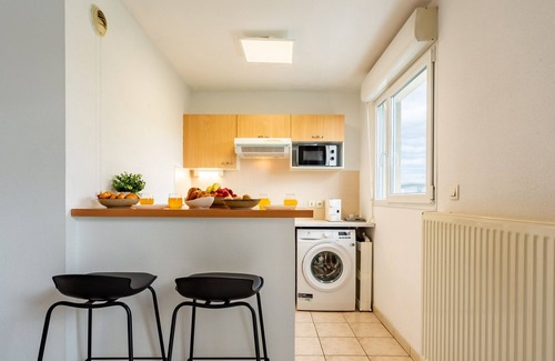 Poteries Apartment | Le Petit Oranger - Appt avec balcon