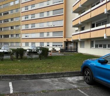 Devant-les-Ponts Apartment | Le petit Panam - Appartement privé de 45 m2 - 2 à 4 personnes - Parking privé