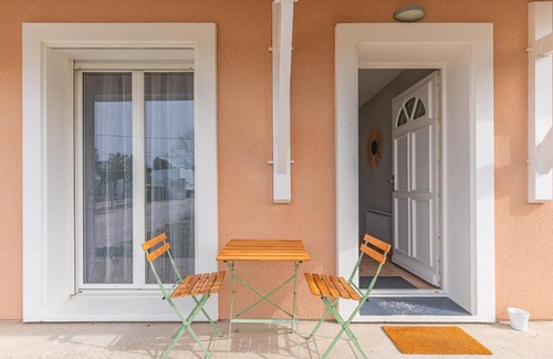 Valeyrac House | Le Pin Franc