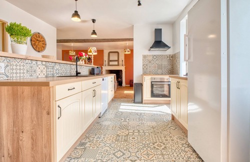 Allemans House | Le Poirier Dordogne – 15 guests, private pool, terrace, charming large gîte in peaceful setting