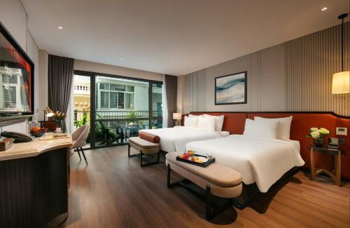 Old Quarter Hotel | Le Premier Hotel & Rooftop Bar