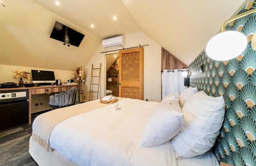 Saint-Pierre Apartment | Le Prestige* * * * - Minibar Gratuit - Parking