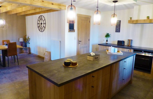 Maboge House | Le Refuge De Julia