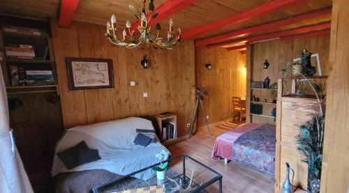 Blesle House | le relais de l'abelan