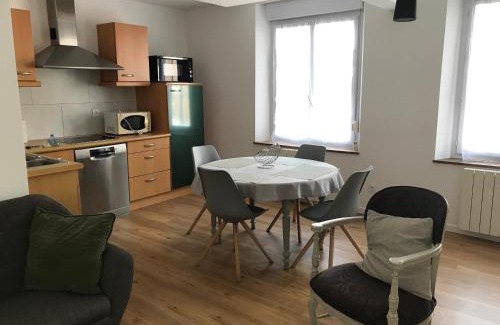 Roye Apartment | Le saint Pierre