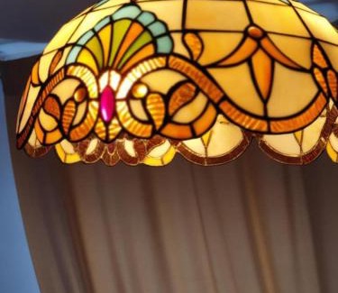 Valenciennes Bed & Breakfast | Le Saloon de Rose