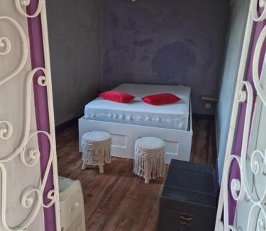 Aubusson-dʼAuvergne Apartment | LE SENS DE LA FAMILLE