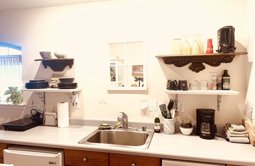 Clinton Apartment | Le Studio at Sunlight SeaScape a Gentle Retreat on Whidbey Island for 2 Guests