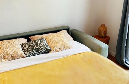 Deols Apartment | Le Studio Design ⸱ Stationnement gratuit ⸱ Fibre