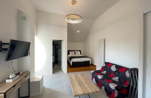 Goussainville Apartment | Le Studio