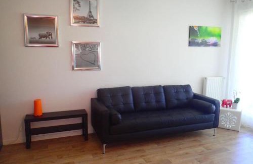 Dammarie Les Lys Apartment | Le SUN DECK