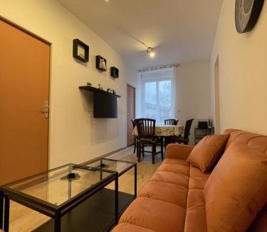 Noyen-sur-Sarthe Apartment | Le Sunset - Campagne - 5 pers - Rêve au Mans